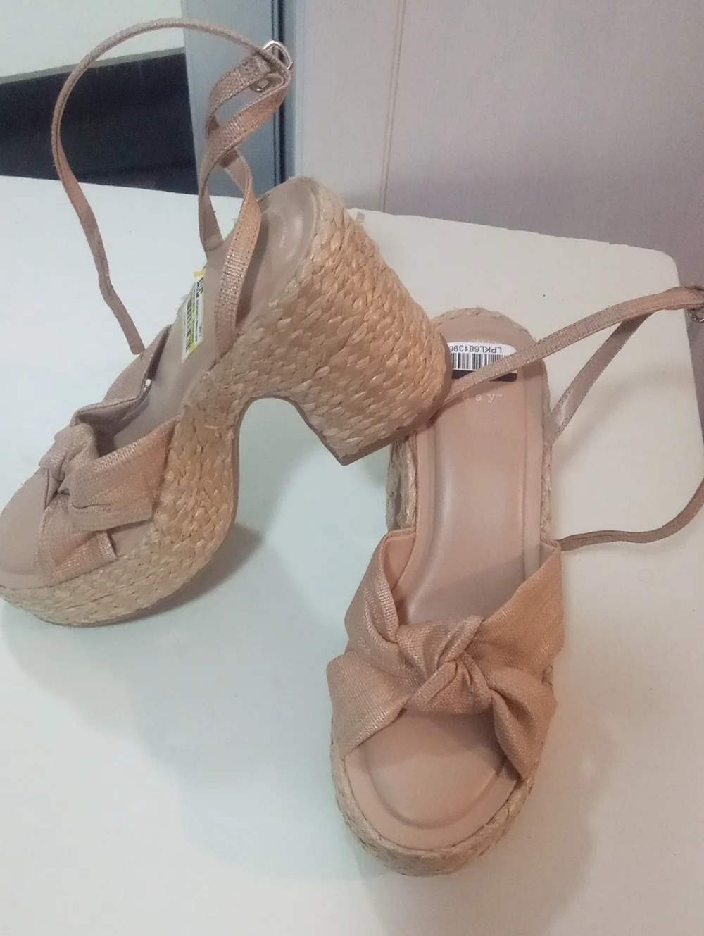 A New Day Strappy Knotted Espadrille Platform Sandal in Beige Sz 7 NWT $45 Nisha